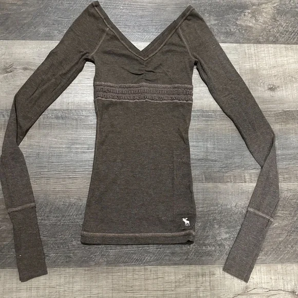 Abercrombie and Fitch Vintage Girls  brown color tops - Picture 3 of 11